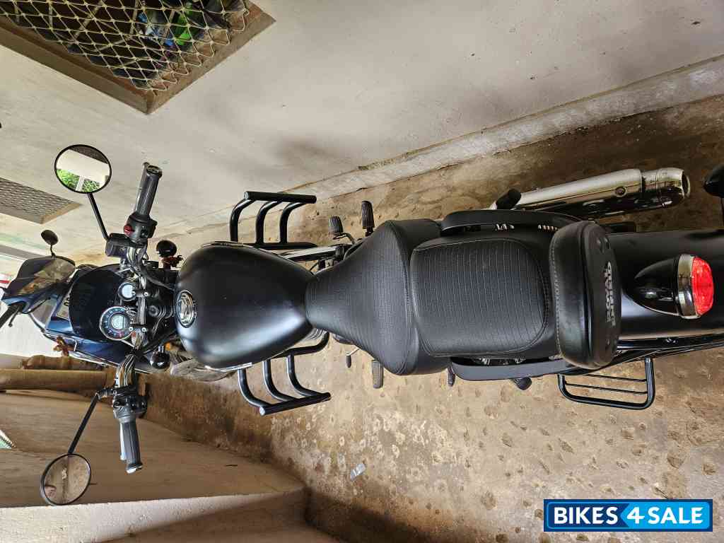 Royal Enfield Meteor 350 Stellar