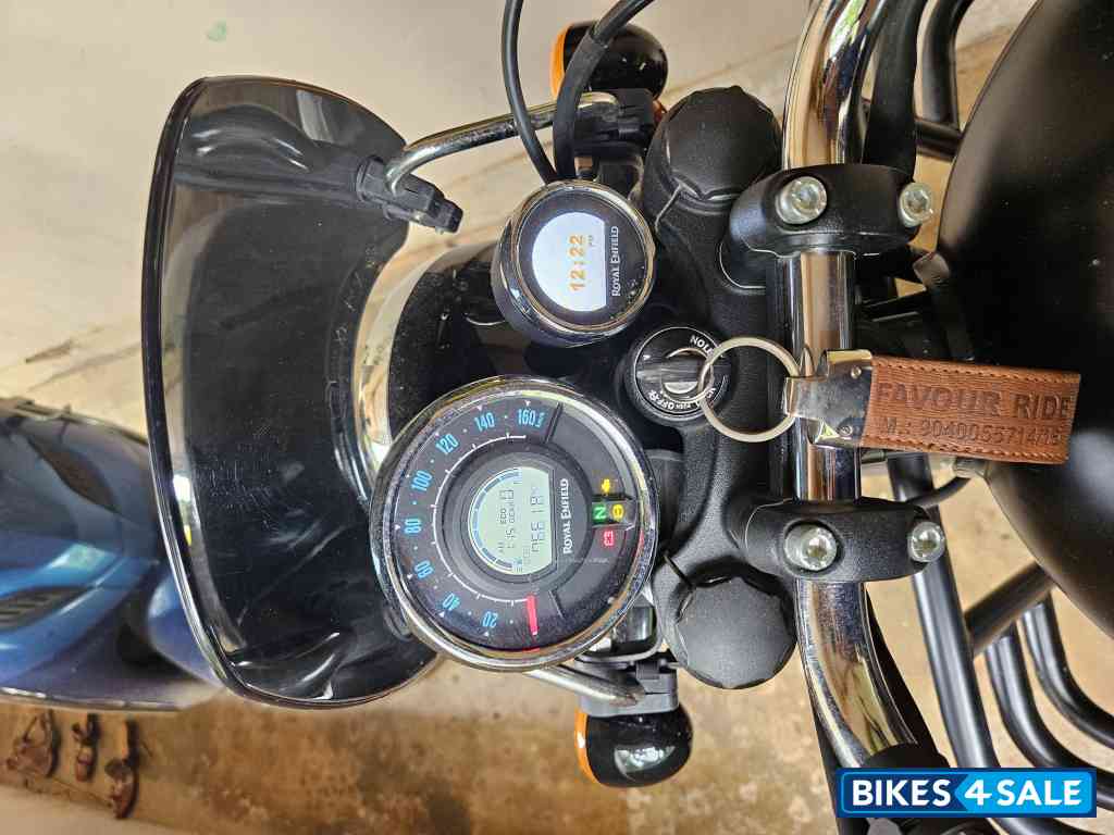 Royal Enfield Meteor 350 Stellar