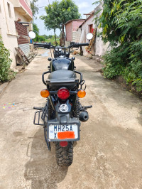 Black Silver Royal Enfield Hunter 350 Metro