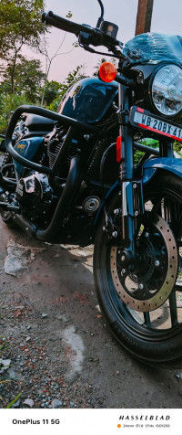 Plasma Blue Royal Enfield Shotgun 650