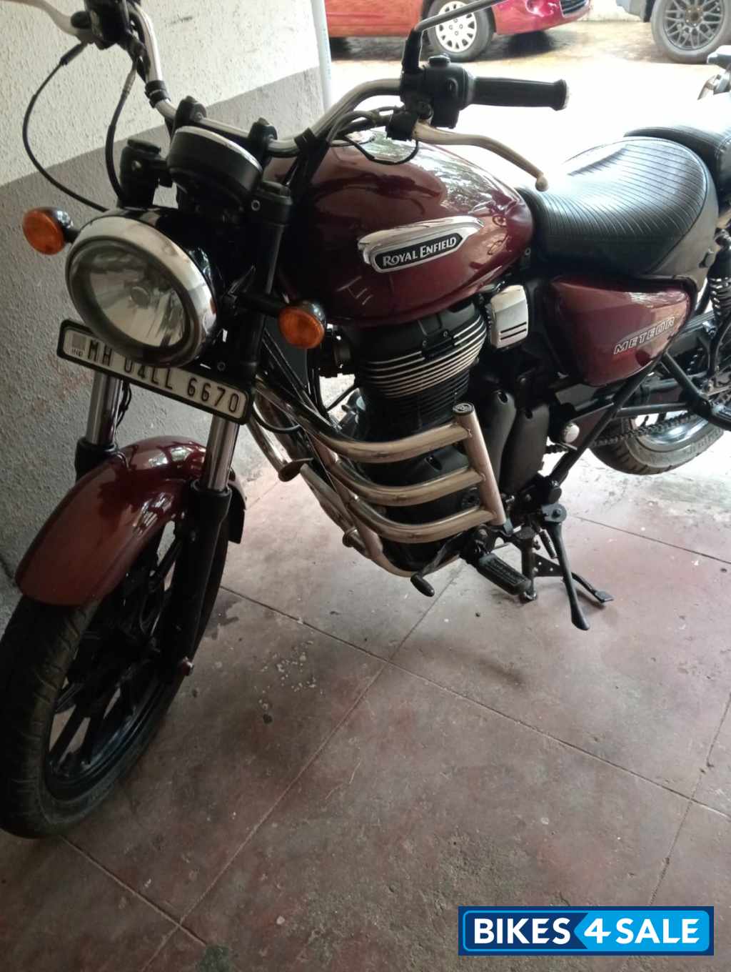 Steller Red Royal Enfield Meteor 350 Stellar