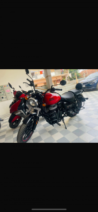 Royal Enfield Meteor 350 Fireball