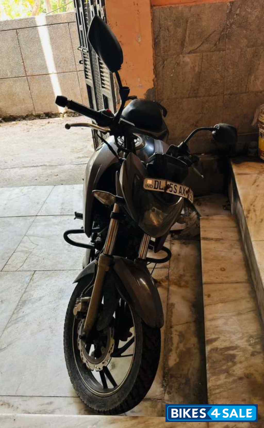 TVS Apache RTR 200 4V ABS Race Edition 2.0