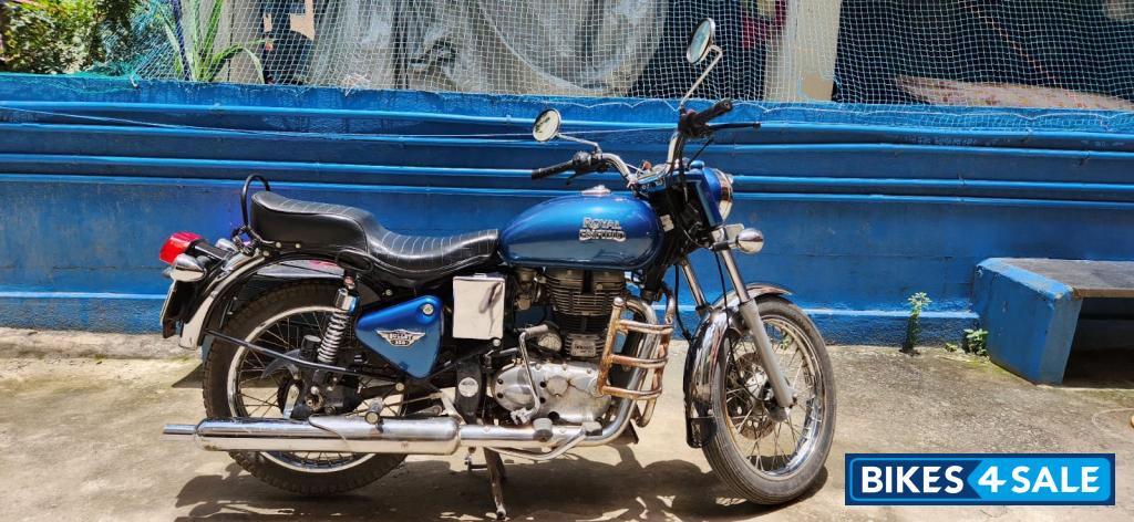Blue And Chrome Royal Enfield Bullet 350 ES