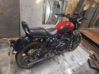 Yezdi Roadster Dark 2022 Model