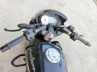 Black Bajaj Pulsar P150 Twin Disc Split Seat