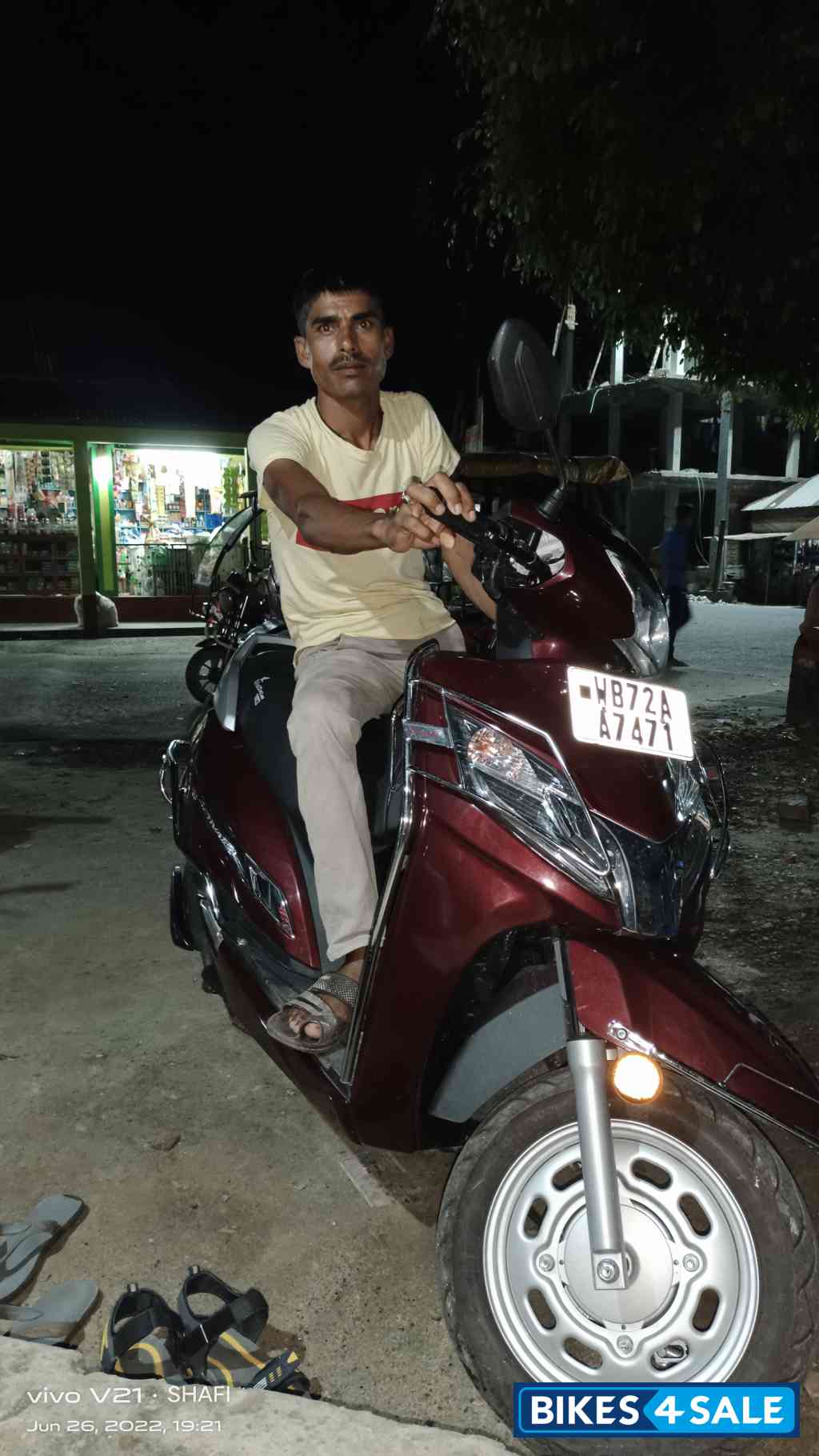 Meroon Honda Activa 125