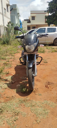 Black Bajaj Pulsar 180