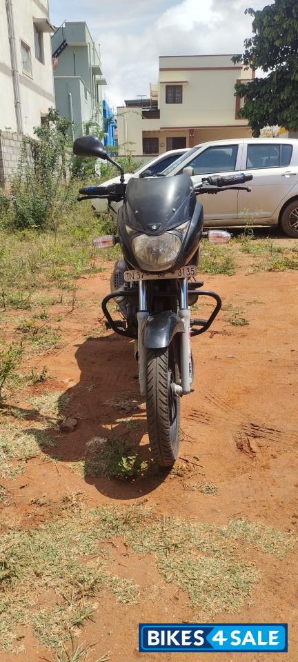 Black Bajaj Pulsar 180