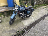 Royal Enfield Classic Signals Airborne Blue