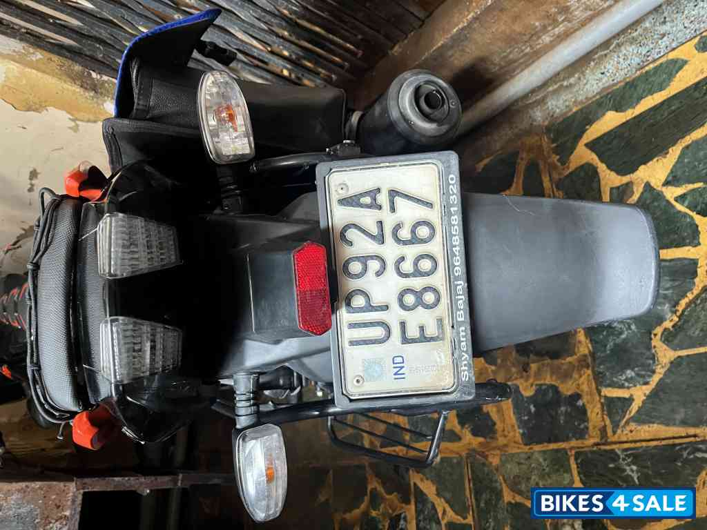 Black Orange Neon Bajaj Pulsar 125 Split Seat