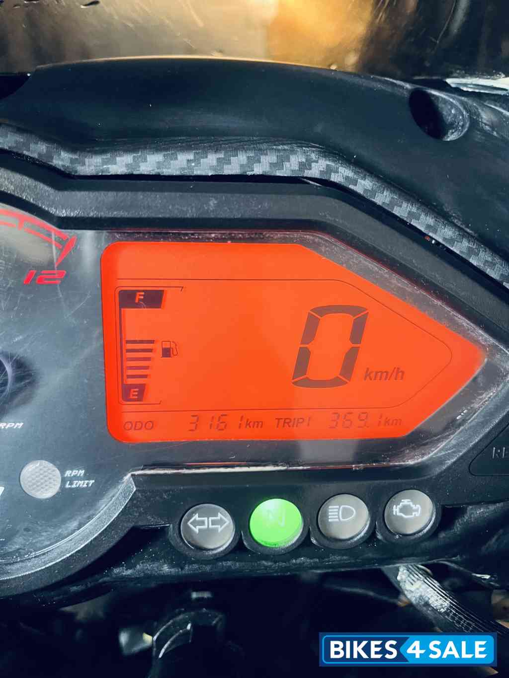 Black Orange Neon Bajaj Pulsar 125 Split Seat