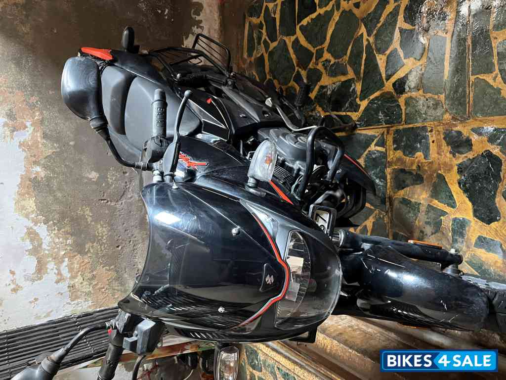 Black Orange Neon Bajaj Pulsar 125 Split Seat