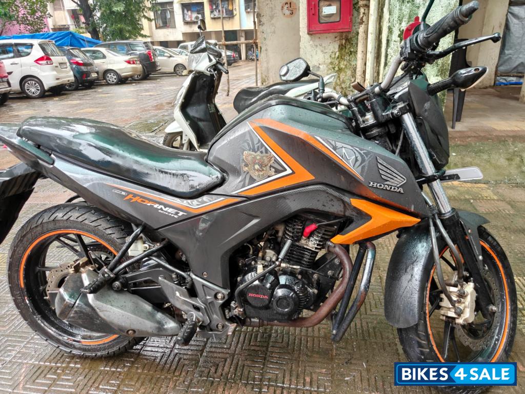 Honda CB Hornet 160R