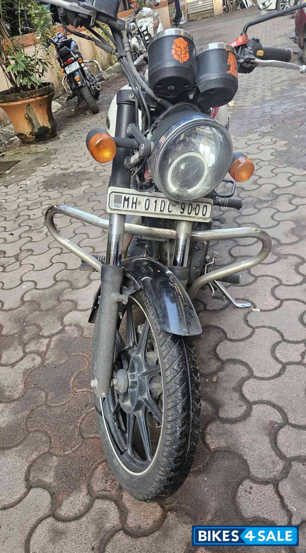 Royal Enfield Thunderbird 350
