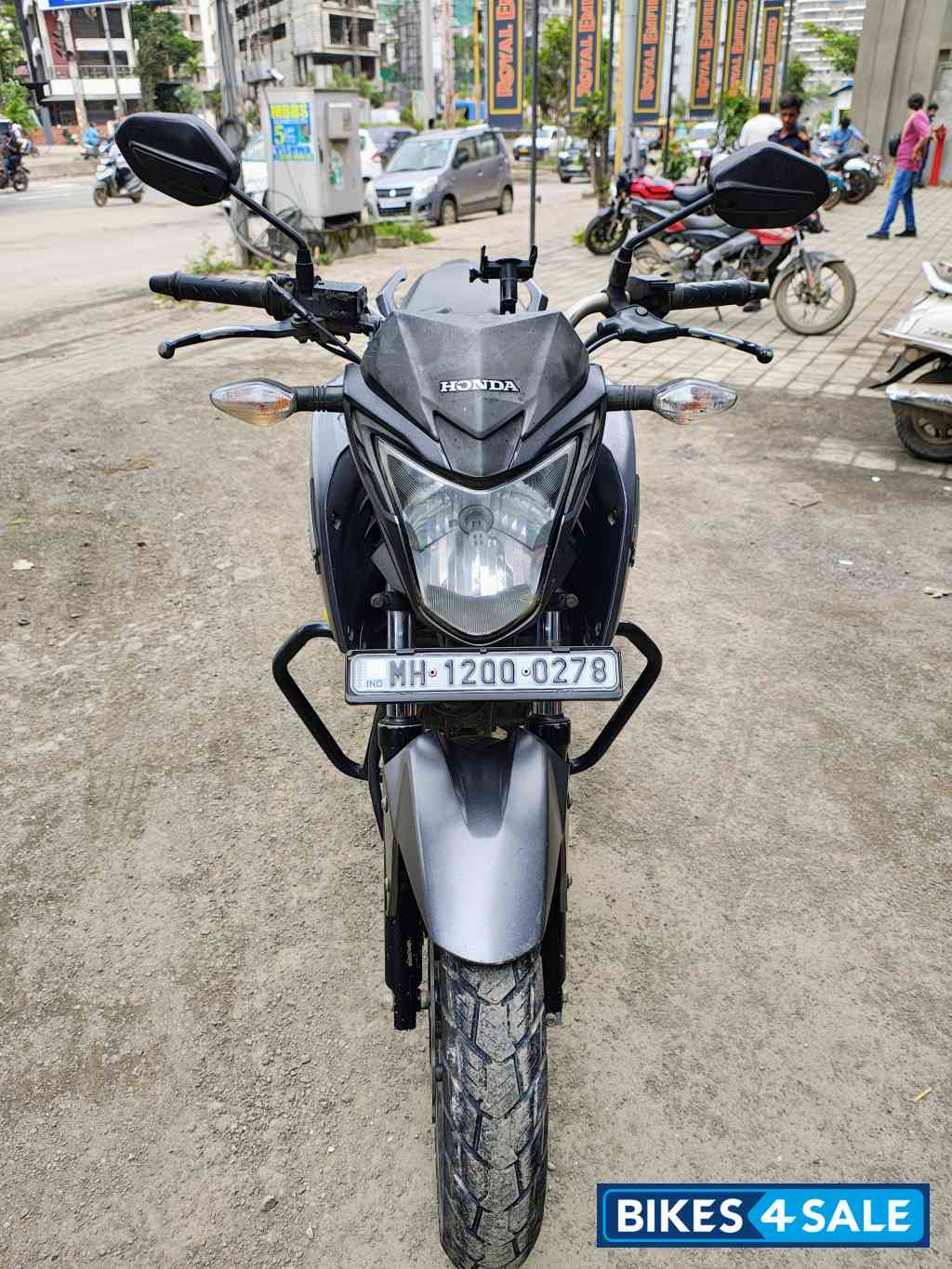 Honda CB Hornet 160R