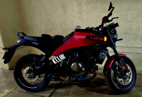 Husqvarna Svartpilen 401 2024