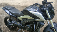 Bajaj Dominar 250 2022