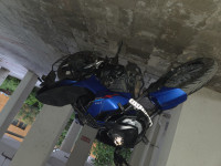 Vibrant Blue Metalic Hero Xtreme 160R