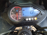 Bajaj Pulsar 220F BS6