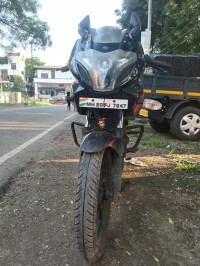 Bajaj Pulsar 220F BS6
