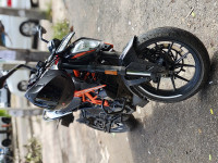 Orange Black KTM Duke 125 2024