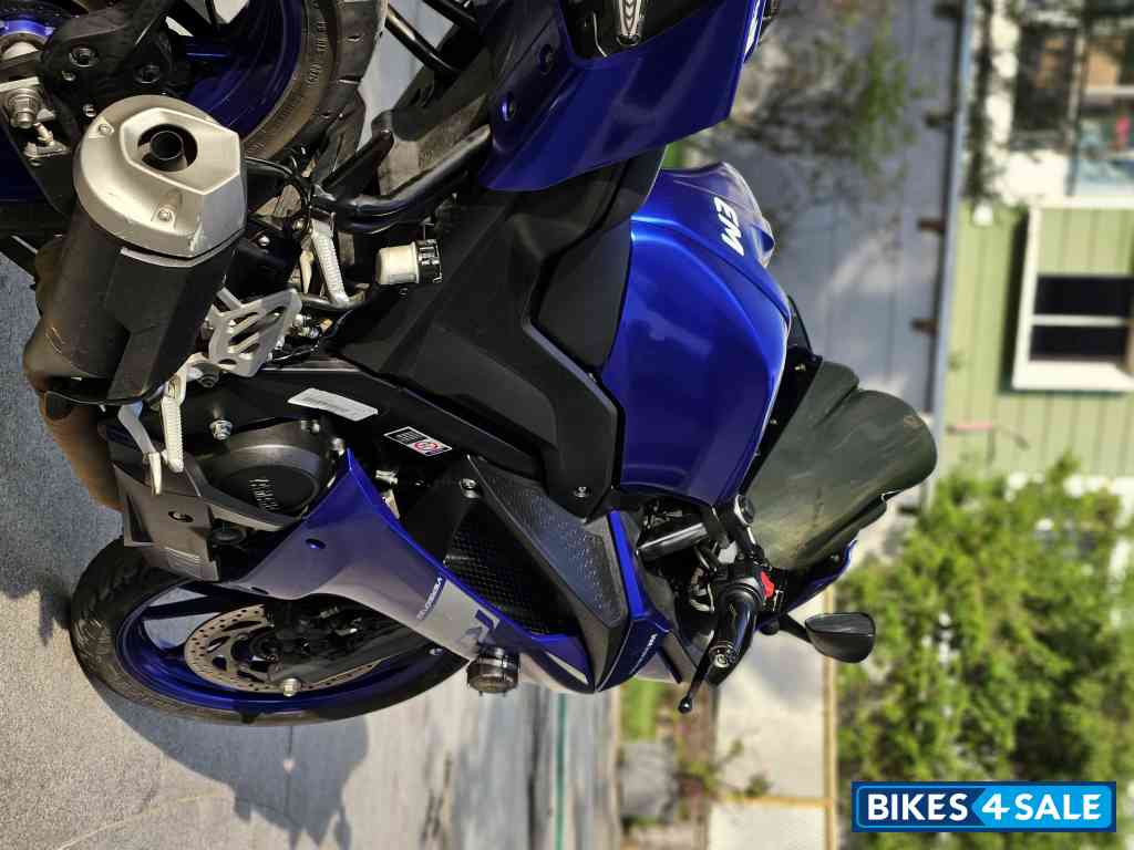 Blue Yamaha YZF R15 V3