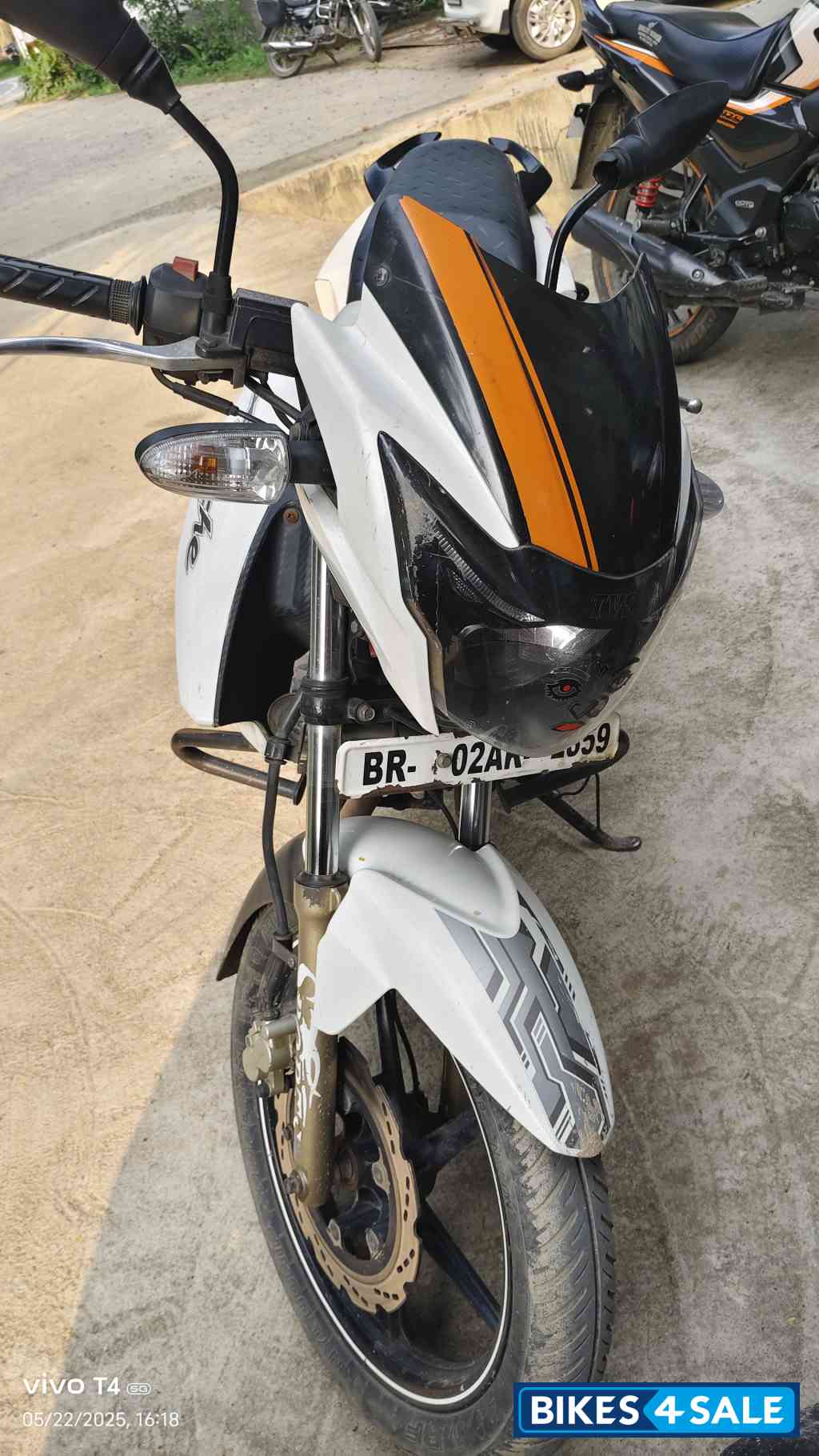 TVS Apache RTR 180