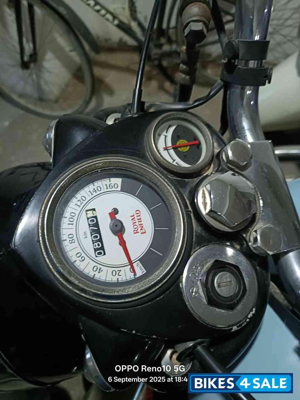 Royal Enfield Classic 350 Redditch Blue