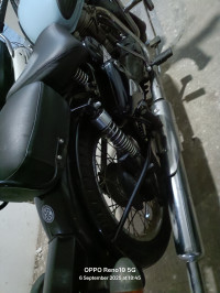 Royal Enfield Classic 350 Redditch Blue