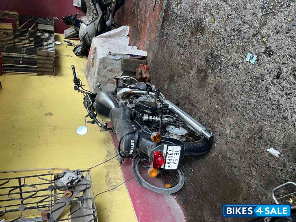 Royal Enfield Bullet Machismo 350 Old