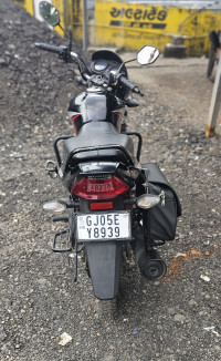 Black Honda Shine 125