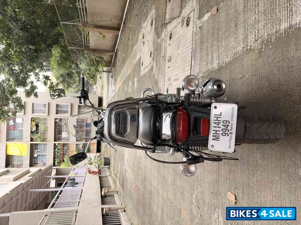 Bajaj Avenger Cruise 220