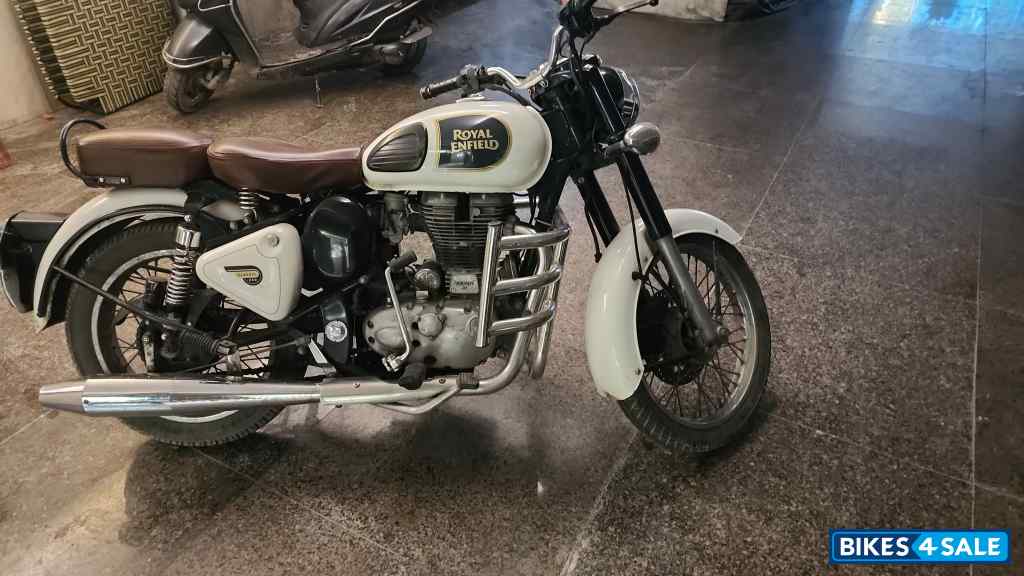 Royal Enfield Classic 350