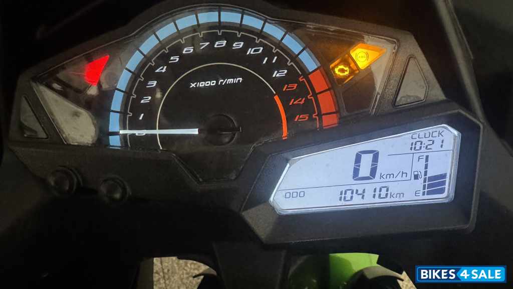 Kawasaki Ninja 300 BS6 2023