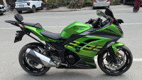Kawasaki Ninja 300 BS6 2023