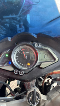 Bajaj Pulsar RS 200