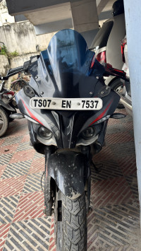 Bajaj Pulsar RS 200