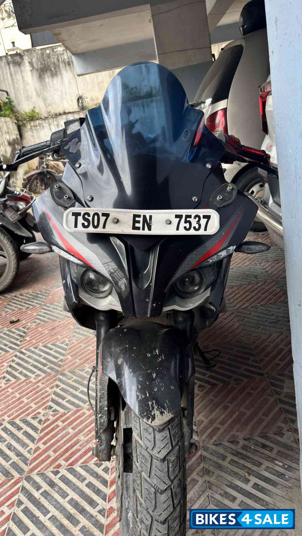 Bajaj Pulsar RS 200