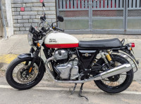 White Royal Enfield Interceptor 650 Twin