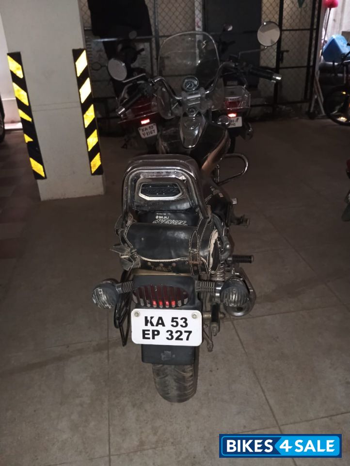 Golden Bajaj Avenger Cruise 220