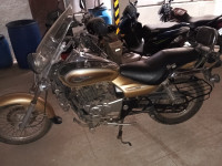 Golden Bajaj Avenger Cruise 220