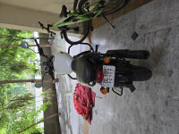 White Royal Enfield Thunderbird X 350