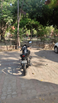 Black TVS Apache RTR 180