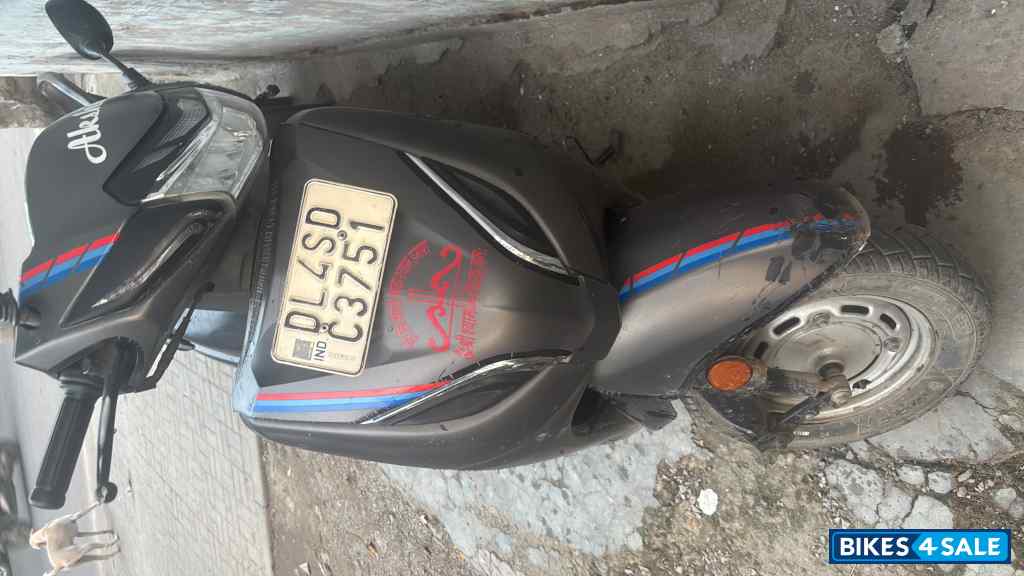 Matt Black Honda Activa 5G
