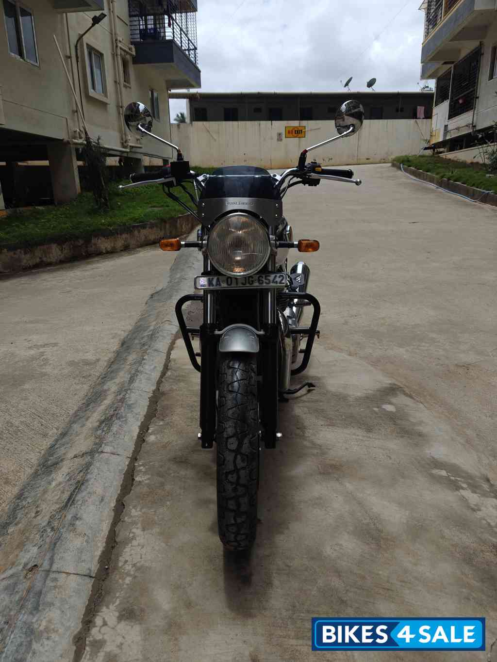 Chrome Royal Enfield Interceptor 650 Twin