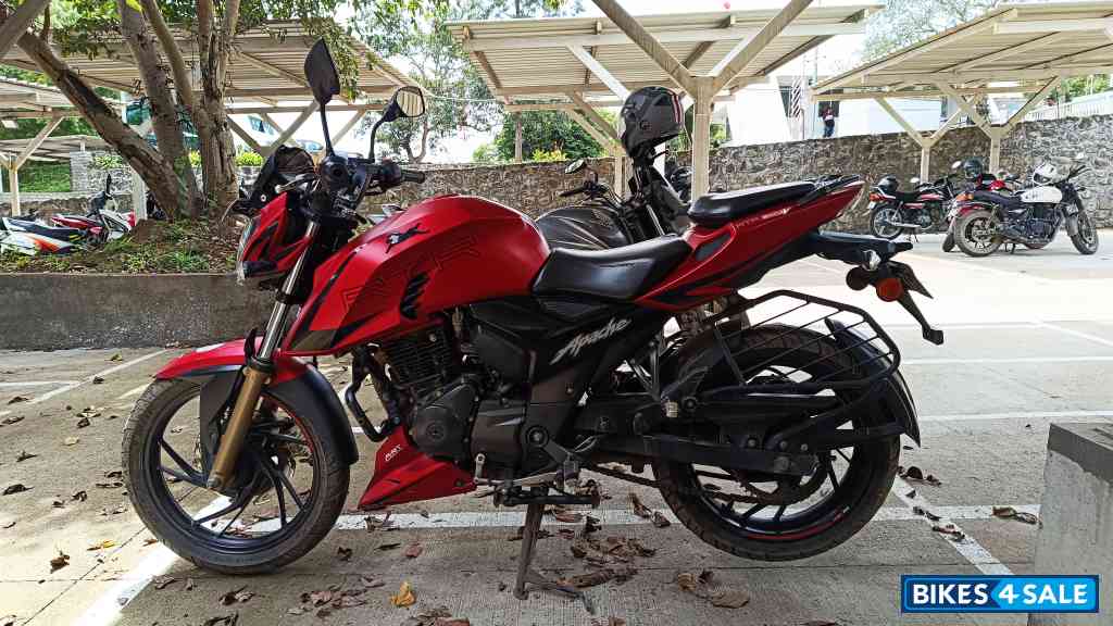 Red TVS Apache RTR 200 4V Race Edition 2.0