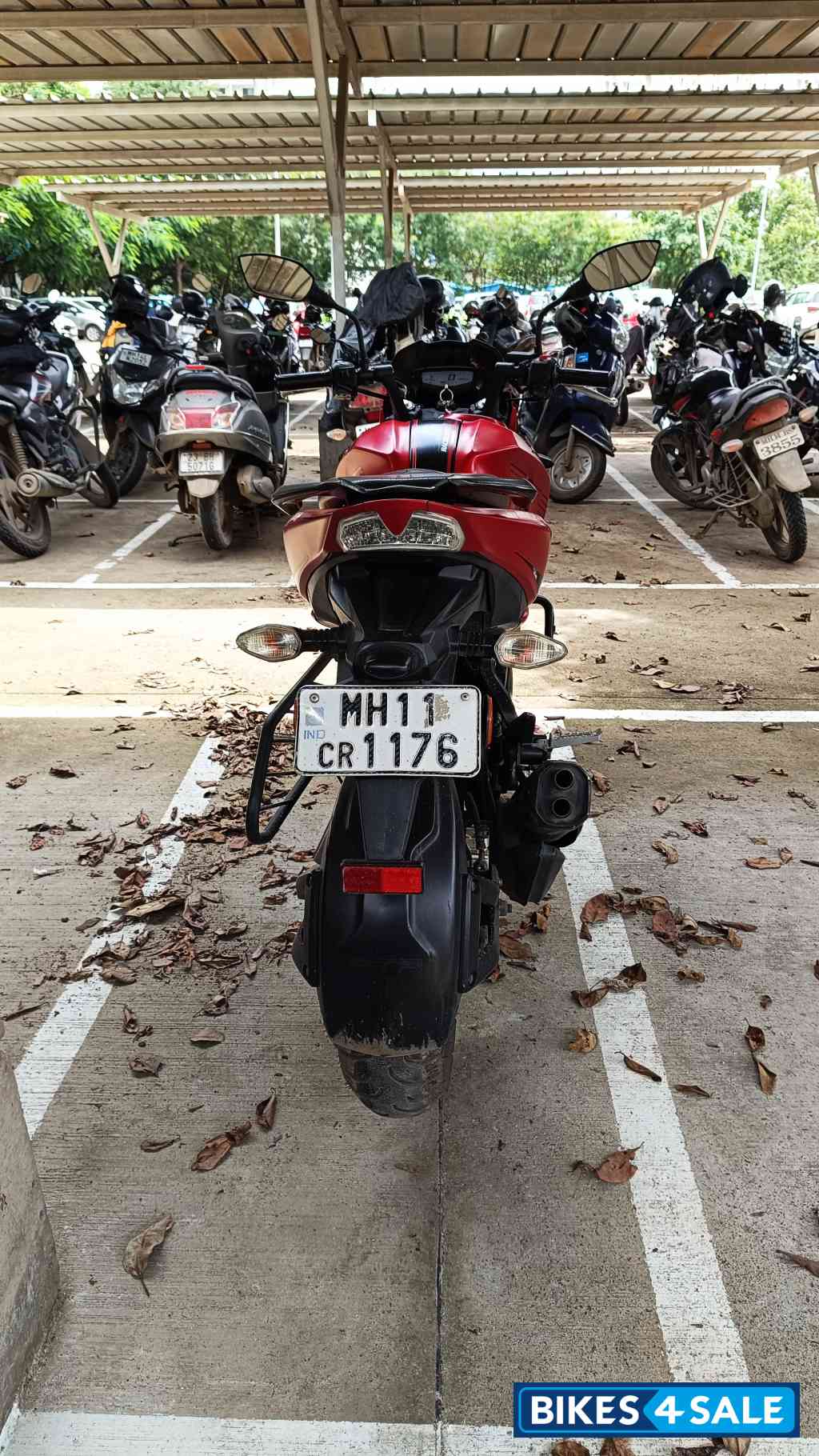 Red TVS Apache RTR 200 4V Race Edition 2.0