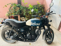 Royal Enfield Hunter 350 Metro