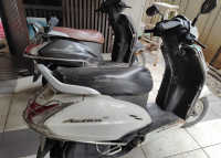 White Honda Activa 3G